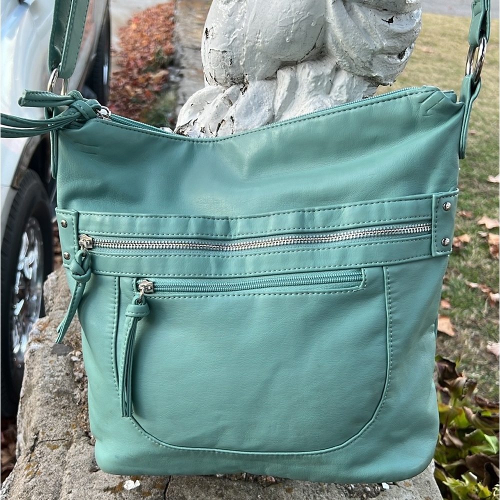 GUG Mint Green Multi Compartment Crossbody
